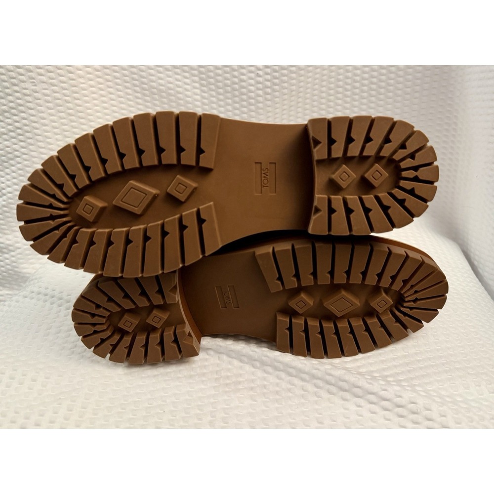 TOMS Women's 8.5 Cara Tan Leather Slip-On Loafer - Picture 6 of 6